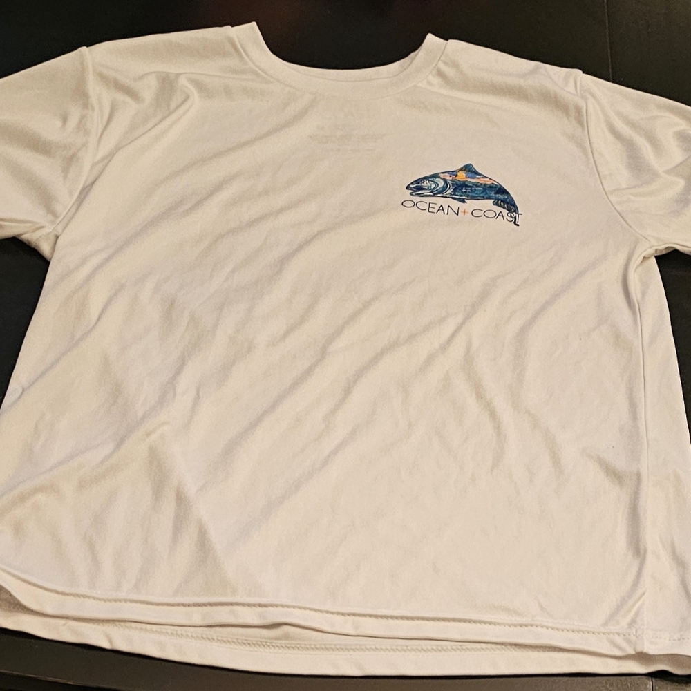 New Ocean+Coast White Performance Rqshguard